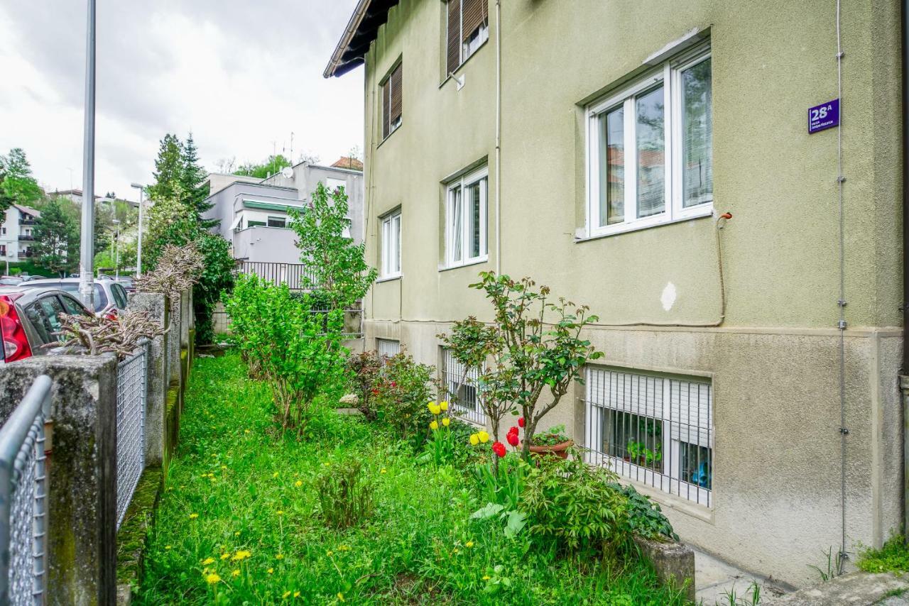Yellow Bike Apartment Zagreb Luaran gambar
